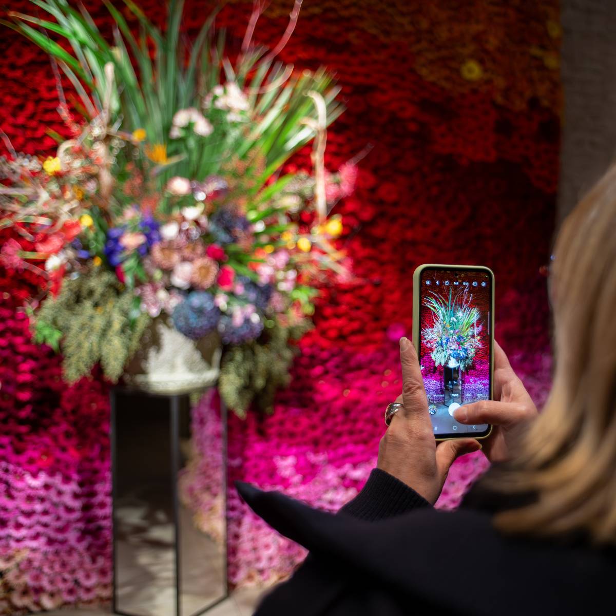 Flower Effect Tunnel fotograferende bezoeker