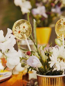 Sanguisorba - Freesia - Lathyrus - Leucanthemum - Lisianthus-0_thumbnail