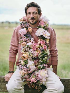 chrysanthemum - Gloriosa - Paeonia - Rosa-1_thumbnail